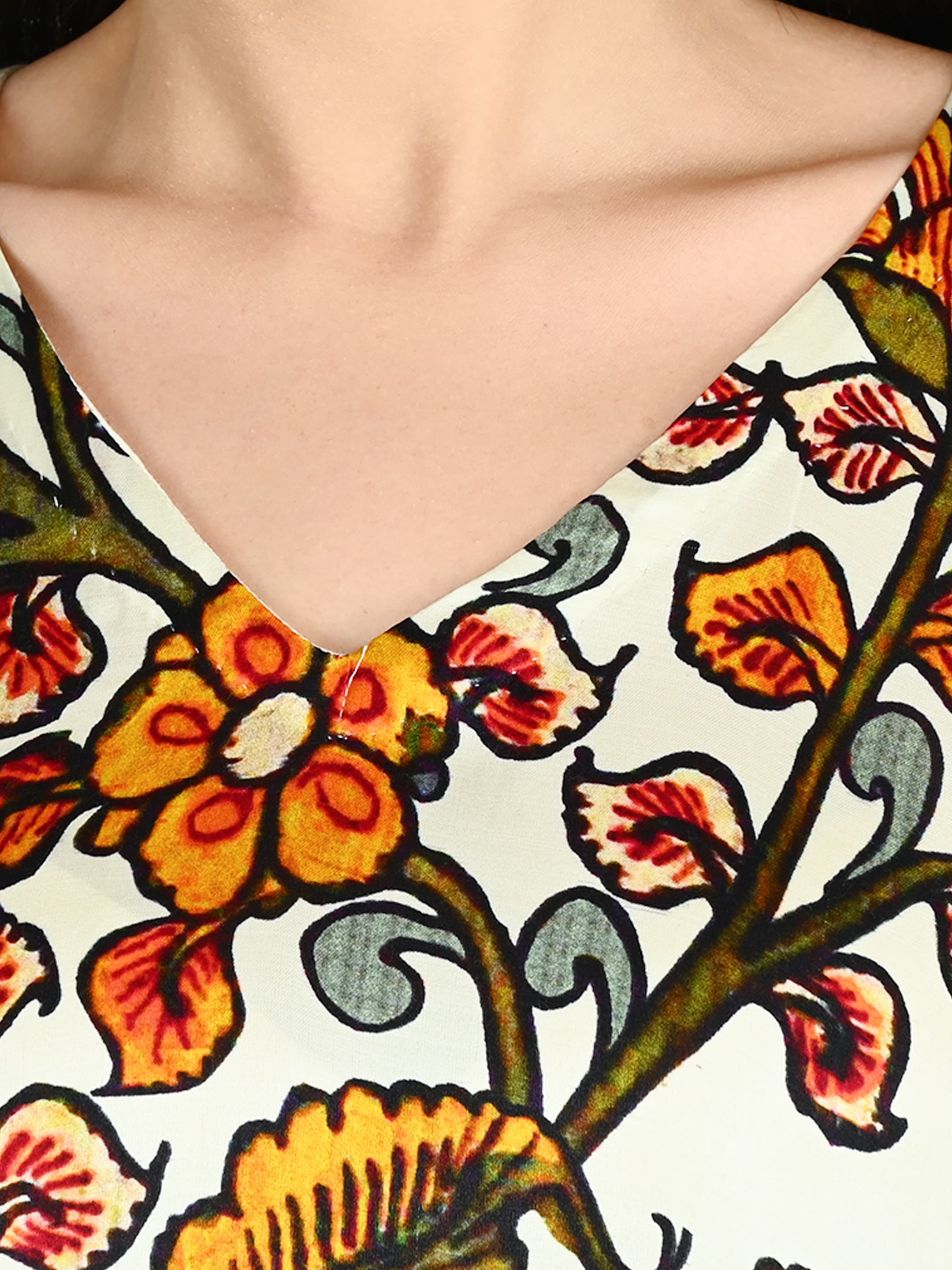 Ivory Kalamkari Floral Kaftan 6